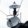 installazione parabola sul tetto condominiale